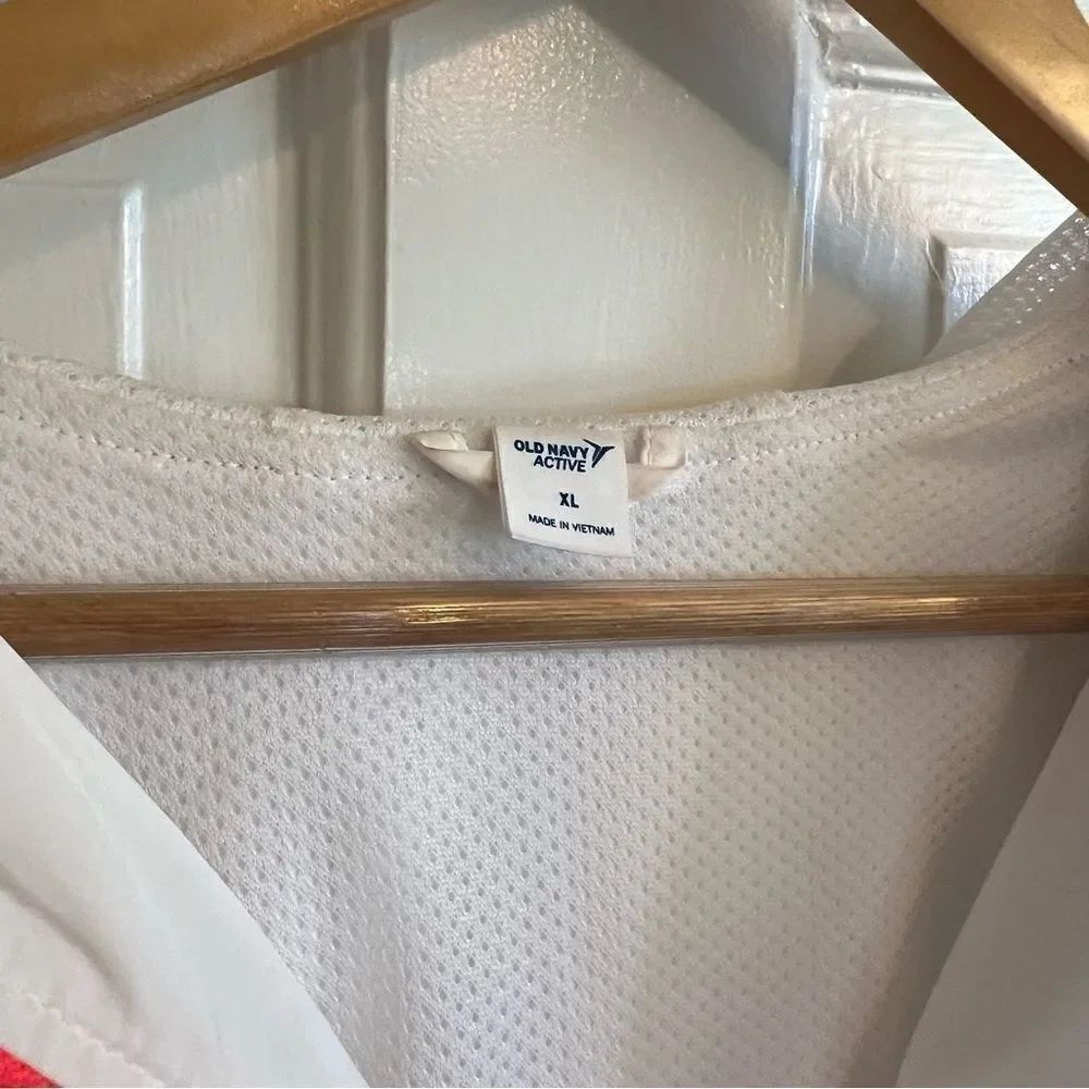 Old Navy 1/4 Zip Colorblock Windbreaker - Picture 4 of 6